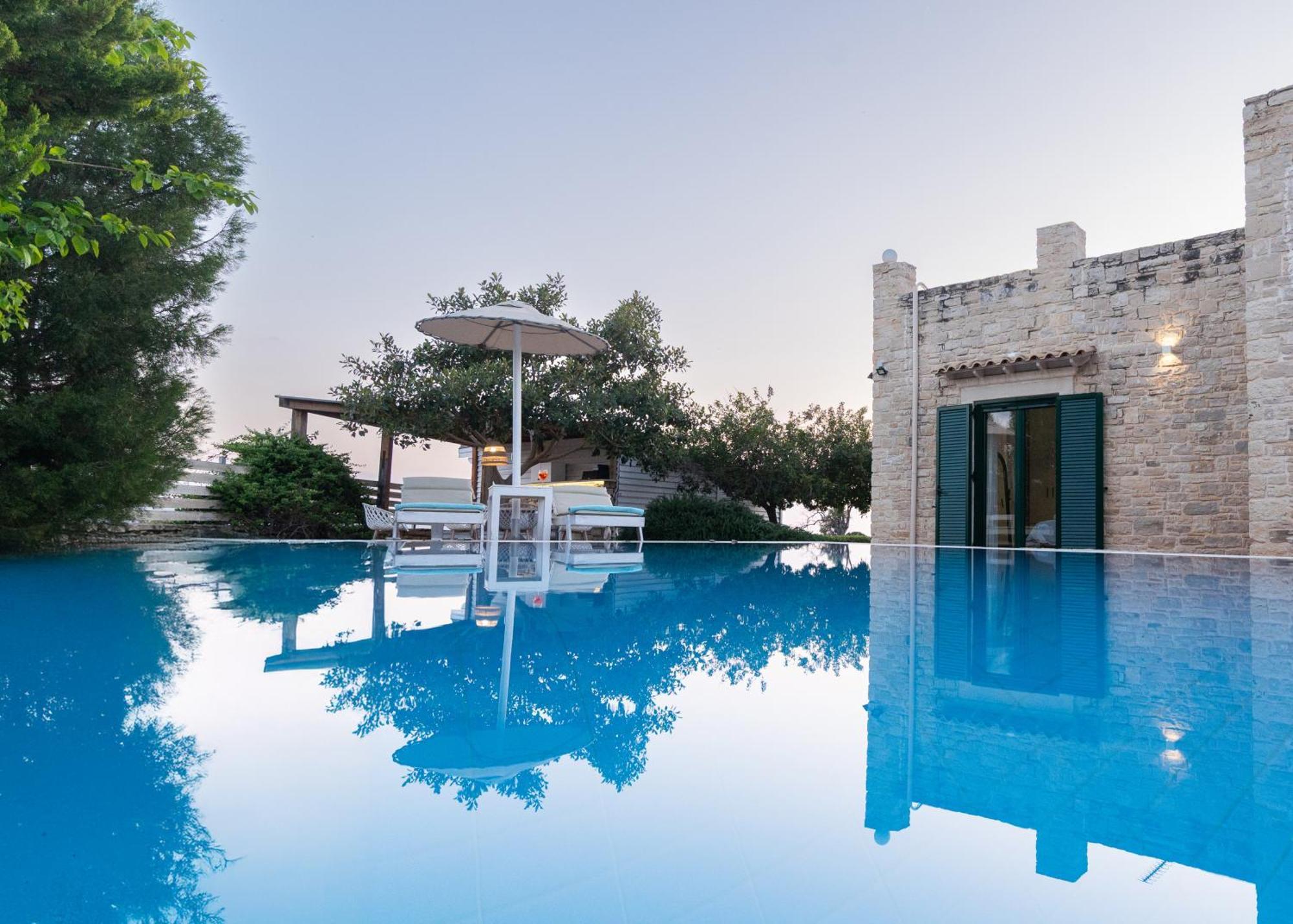 Carob Villa Moirai Экстерьер фото