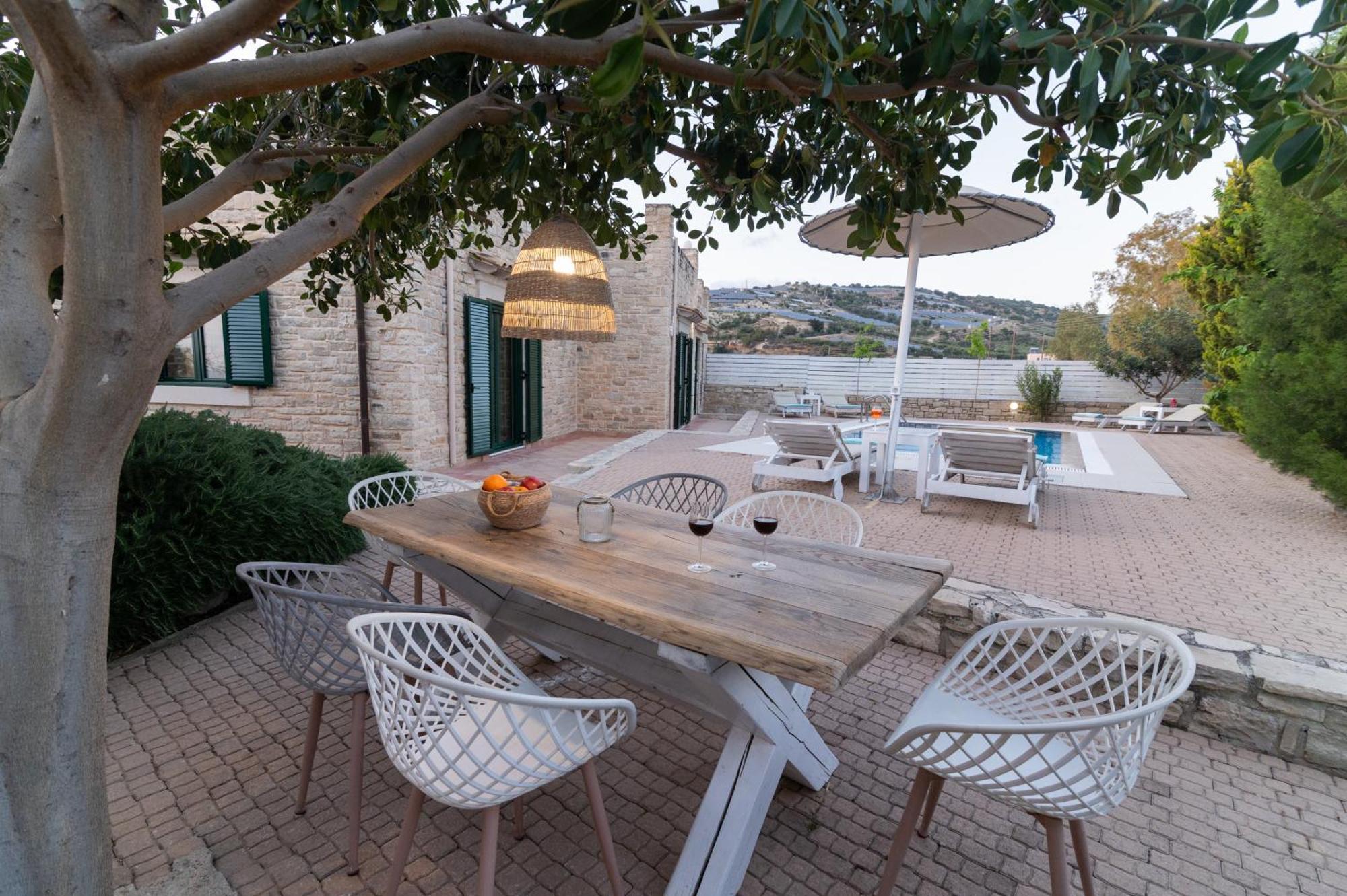 Carob Villa Moirai Экстерьер фото