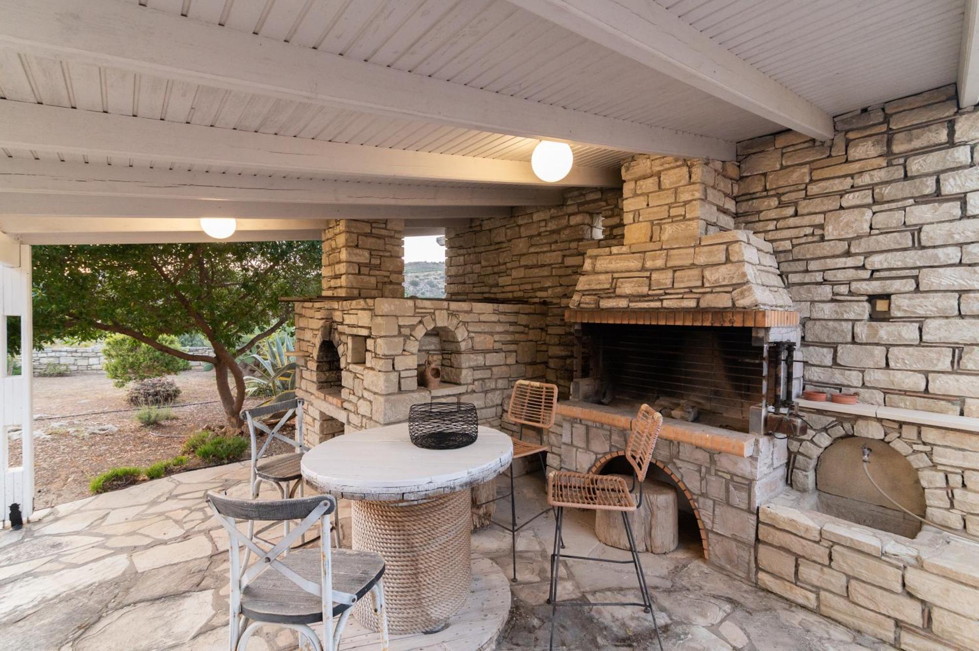 Carob Villa Moirai Экстерьер фото