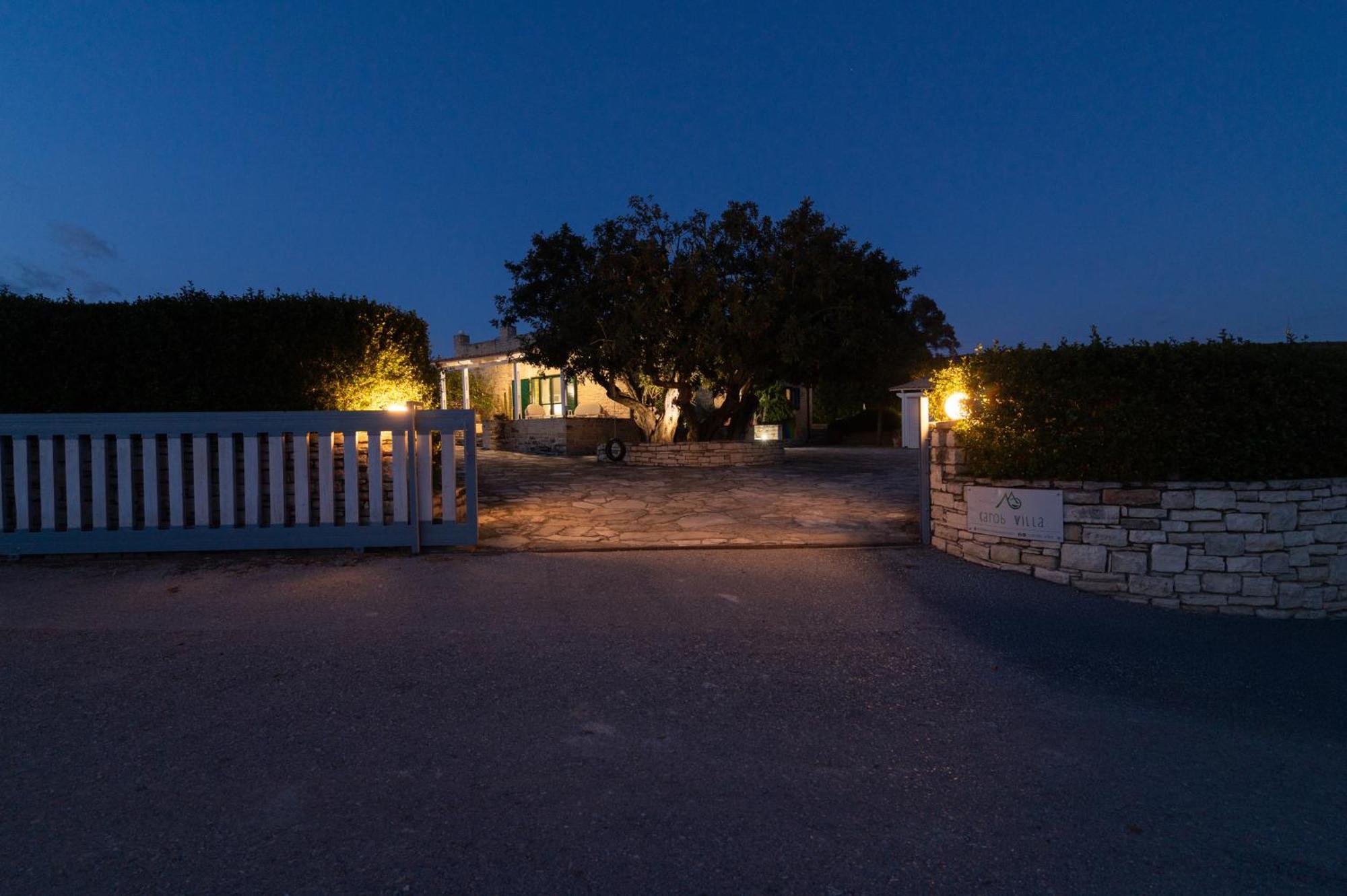 Carob Villa Moirai Экстерьер фото