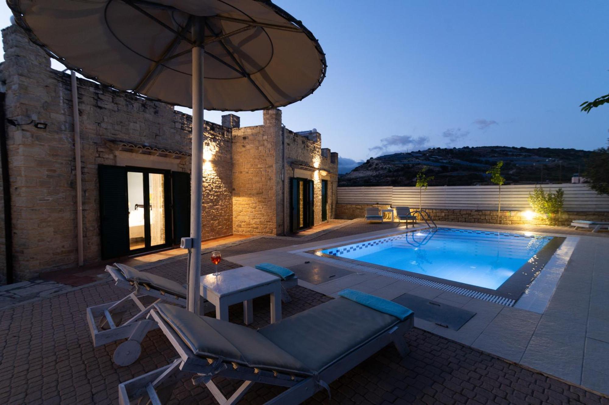 Carob Villa Moirai Экстерьер фото