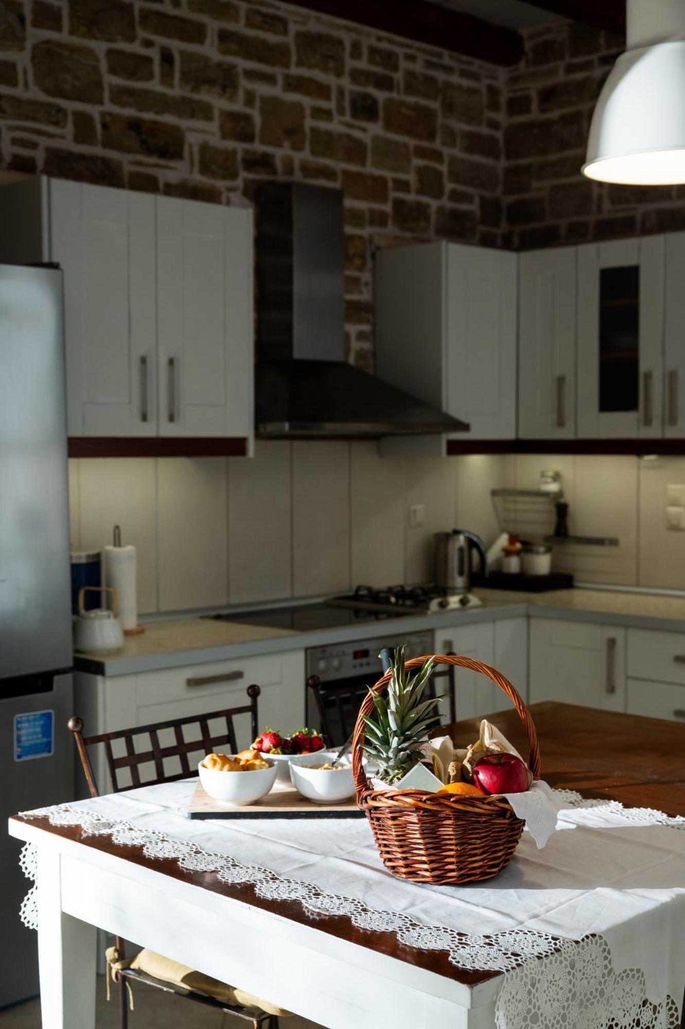 Carob Villa Moirai Экстерьер фото