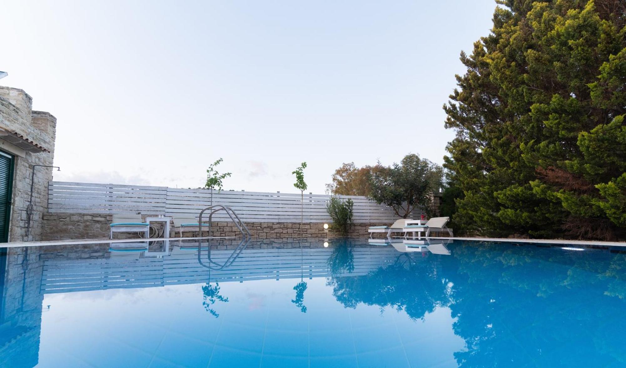Carob Villa Moirai Экстерьер фото